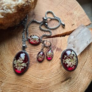 Zestaw biżuterii z kwiatem dzikiej marchewki